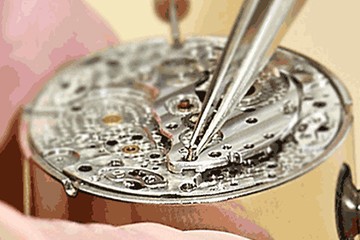 沈阳浪琴手表官方售后保养多少钱